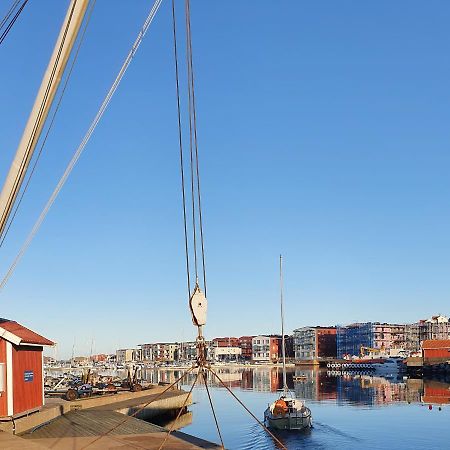 50 M Till Bad I Centrala Skaerhamn Экстерьер фото